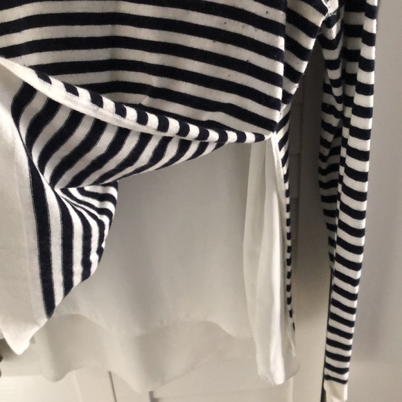 RW&Co navy and white sweater - Picture 4 of 4